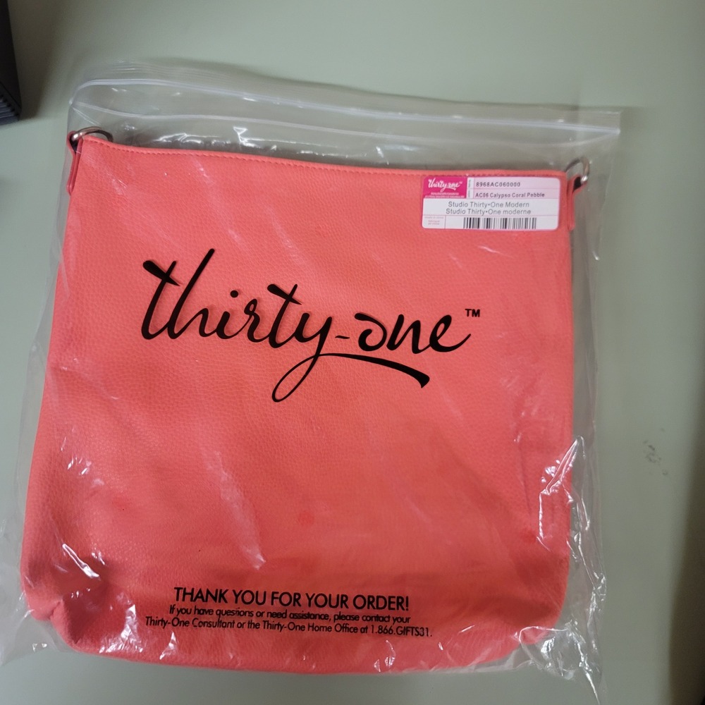 Thirty-One Studio Thirty-One Modern Purse Base Calypso Coral Pebble 8968AC060000